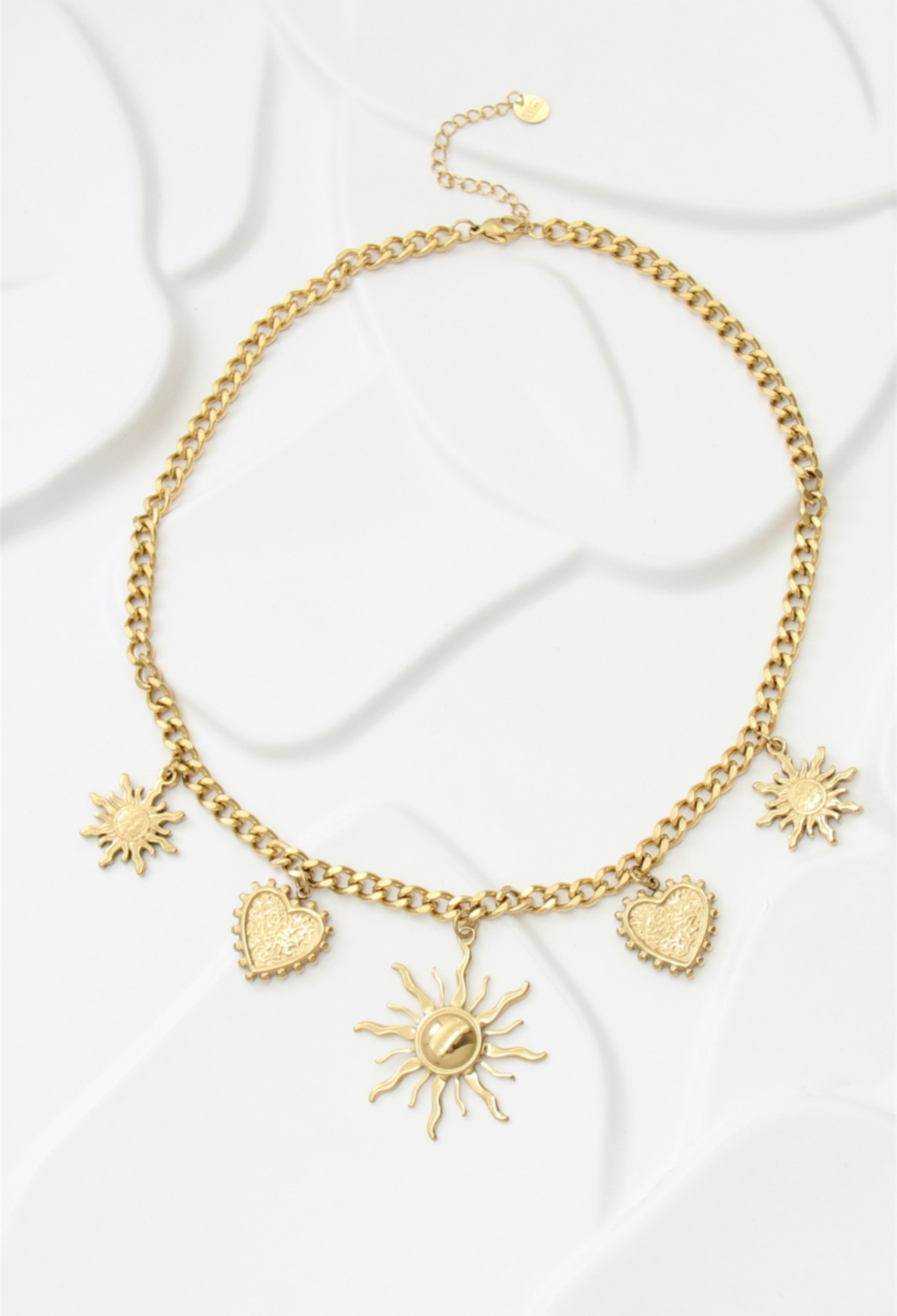 Le collier “Sol Amor”