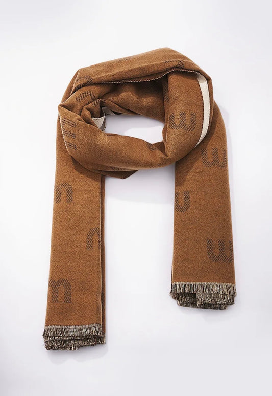 Écharpe Réversible “Cœur de Caramel