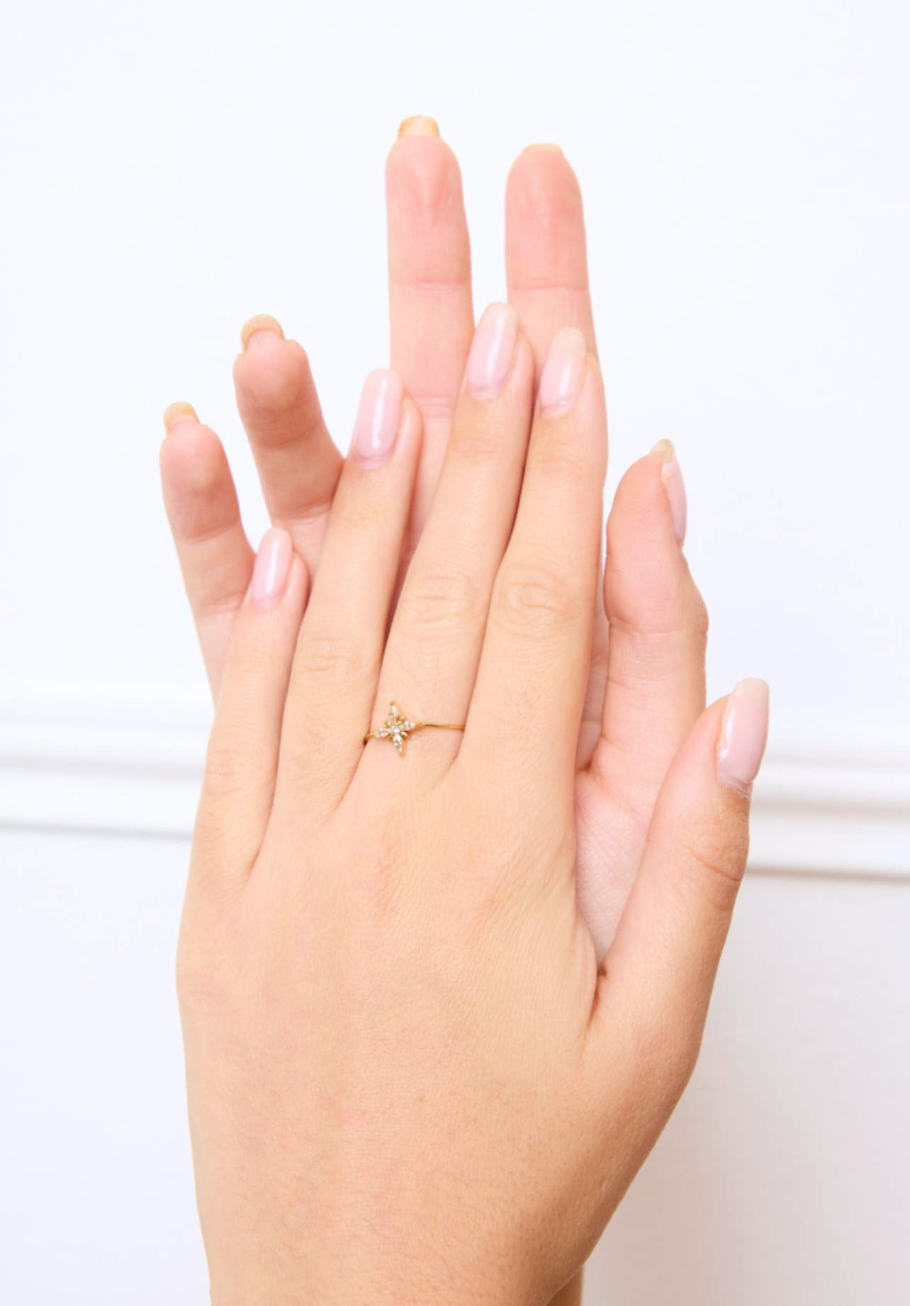 Bague “Étoile de Lumière” – Dorée