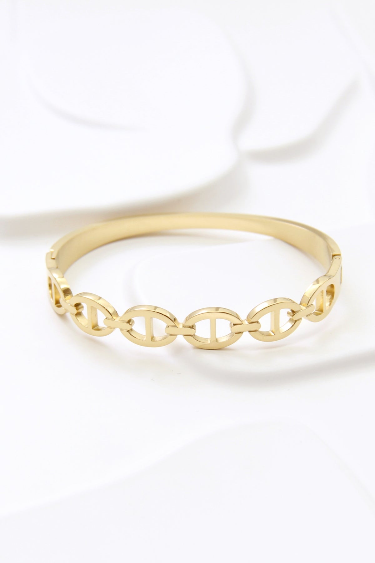 Bracelet jonc doré à maillons ovales